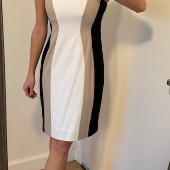 Calvin Klein White Patterned Work Dress - Picture 2 of 2